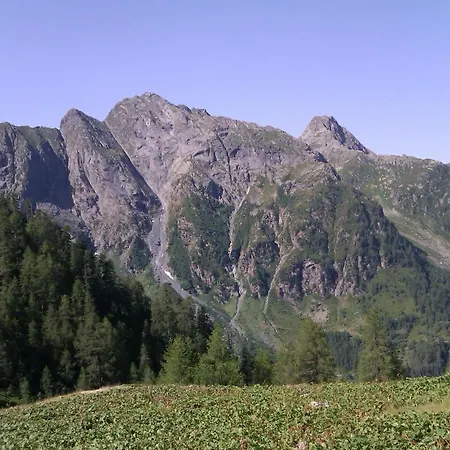 Apartmentshaus Dual - 2 4*